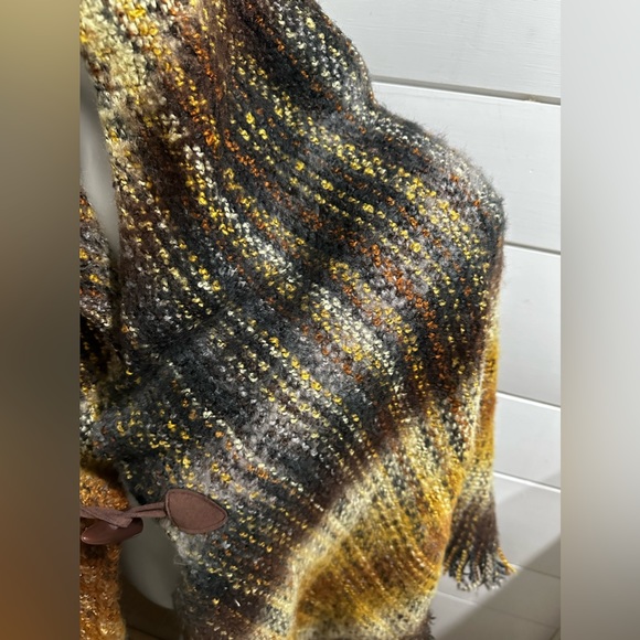 Shawl Multi Color Button Front One Size Brown Black Yellow Orange - Picture 7 of 16